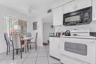 7301 Amberly Ln, Delray Beach, FL 33446 - Photo 5