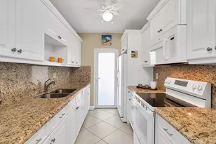 103 NE 19th Ave, Deerfield Beach, FL 33441 - Photo 13