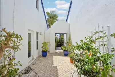 3703 Mykonos Court, Boca Raton, FL 33487 - Photo 37