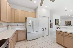 648 SW 168th Terrace, Pembroke Pines, FL 33027 - Photo 25