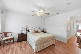 648 SW 168th Terrace, Pembroke Pines, FL 33027 - Photo 41