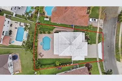 648 SW 168th Terrace, Pembroke Pines, FL 33027 - Photo 5