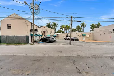 317 N Krome Avenue #313-317-319, Homestead, FL 33030 - Photo 15