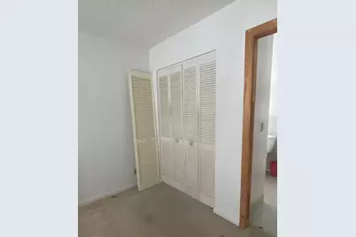 8666 Satalite Terrace, West Palm Beach, FL 33403 - Photo 13