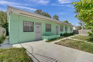 57 NW 68th St, Miami, FL 33150 - Photo 37