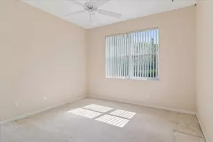 870 NW Sorrento Ln, Port Saint Lucie, FL 34986 - Photo 23