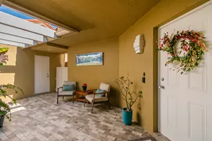 1227 Seagrape Cir, Weston, FL 33326 - Photo 5