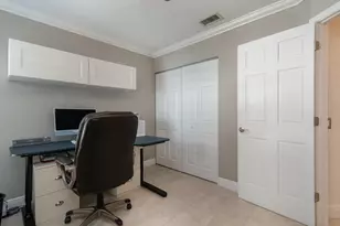 1227 Seagrape Cir, Weston, FL 33326 - Photo 25