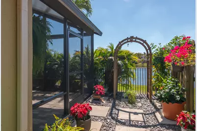 1227 Seagrape Circle, Weston, FL 33326 - Photo 7