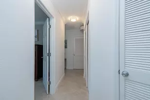 1227 Seagrape Cir, Weston, FL 33326 - Photo 25