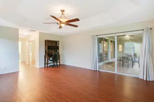 1198 SE Petunia Ave, Port Saint Lucie, FL 34952 - Photo 15