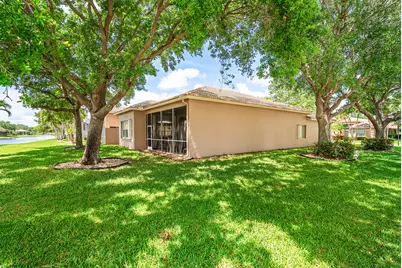 9740 Donato Way, Lake Worth, FL 33467 - Photo 33
