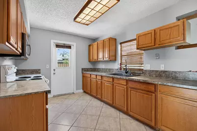 6382 Royal Palm Boulevard #6382, Margate, FL 33063 - Photo 21