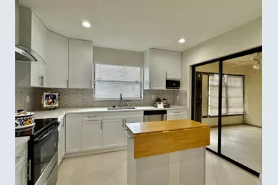9890 Pecan Tree Drive #B, Boynton Beach, FL 33436 - Photo 5