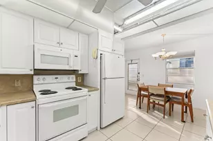 1047 Lincoln C, Boca Raton, FL 33434 - Photo 11