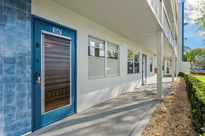 1047 Lincoln C, Boca Raton, FL 33434 - Photo 3