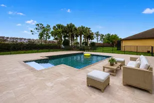11316 SW Barton Way, Port Saint Lucie, FL 34987 - Photo 7