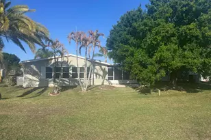 8125 9th Hole Dr, Port Saint Lucie, FL 34952 - Photo 3