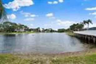 440 Pine Glen Ln, Greenacres, FL 33463 - Photo 25