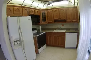 556 Capri L, Delray Beach, FL 33484 - Photo 7