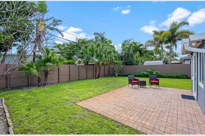 4710 NE 3rd Terrace, Oakland Park, FL 33334 - Photo 25