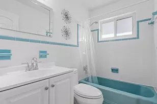 4710 NE 3rd Ter., Oakland Park, FL 33334 - Photo 21