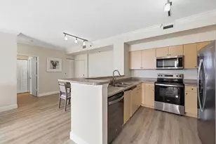 616 Clearwater Park Rd, West Palm Beach, FL 33401 - Photo 9