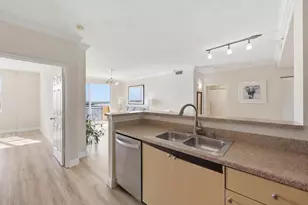 616 Clearwater Park Rd, West Palm Beach, FL 33401 - Photo 9