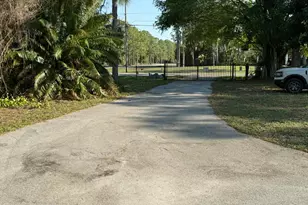 15515 N 94th St Street N, The Acreage, FL 33412 - Photo 19