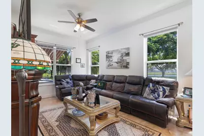 6025 Indian Forest Circle, Lake Worth, FL 33463 - Photo 17