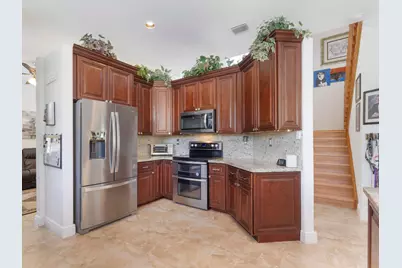 6025 Indian Forest Circle, Lake Worth, FL 33463 - Photo 5