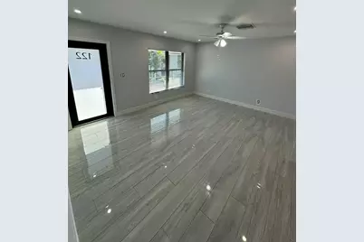 122 SW 12th Avenue, Delray Beach, FL 33444 - Photo 3