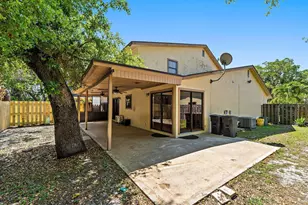 1007 Raintree Ln, Palm Beach Gardens, FL 33410 - Photo 47