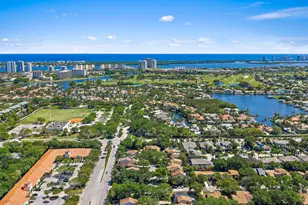 1007 Raintree Ln, Palm Beach Gardens, FL 33410 - Photo 53