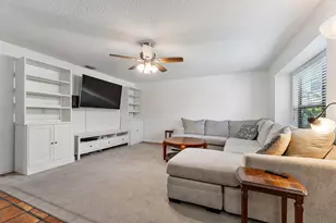 1007 Raintree Ln, Palm Beach Gardens, FL 33410 - Photo 9