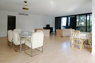 2450 Presidential Way, West Palm Beach, FL 33401 - Photo 9