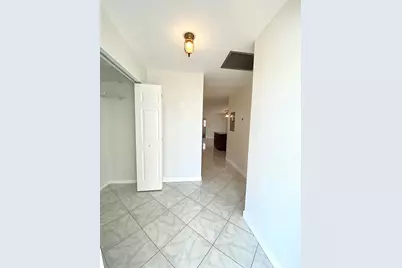 733 High Point Boulevard #D2, Fort Pierce, FL 34982 - Photo 9