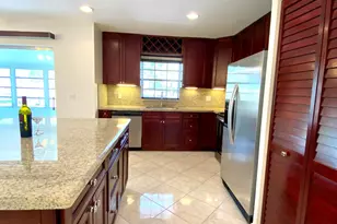 733 High Point Blvd, Fort Pierce, FL 34982 - Photo 5