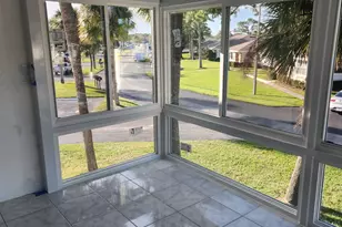 733 High Point Blvd, Fort Pierce, FL 34982 - Photo 7