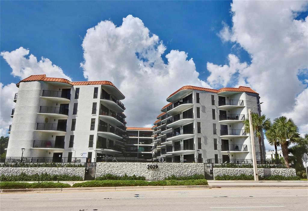 2029 N Ocean Blvd #505 - 2029 N Ocean Blvd #505, Fort Lauderdale, FL 33305 Luxury Property | Jose Angel Pina