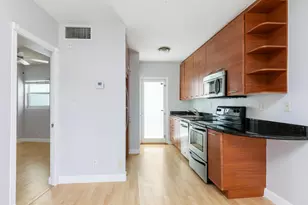 3250 NE 28th St, Fort Lauderdale, FL 33308 - Photo 7