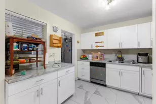 1531 NW 63rd Ave, Sunrise, FL 33313 - Photo 11