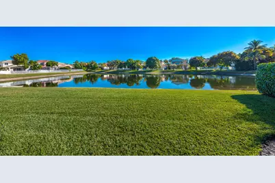 102 Ibisca Terrace, Royal Palm Beach, FL 33411 - Photo 45