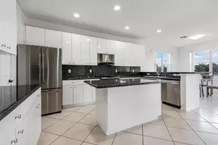 102 Ibisca Terrace, Royal Palm Beach, FL 33411 - Photo 11