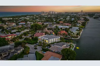 749 Bamboo Drive, Boca Raton, FL 33432 - Photo 3