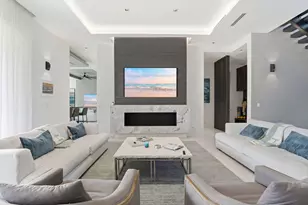 749 Bamboo Dr, Boca Raton, FL 33432 - Photo 11