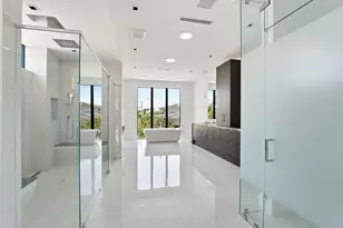 749 Bamboo Dr, Boca Raton, FL 33432 - Photo 53