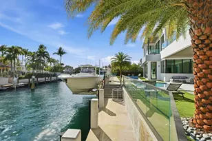 749 Bamboo Dr, Boca Raton, FL 33432 - Photo 69