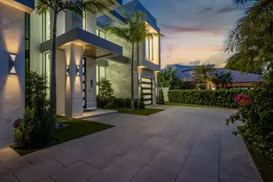749 Bamboo Dr, Boca Raton, FL 33432 - Photo 7