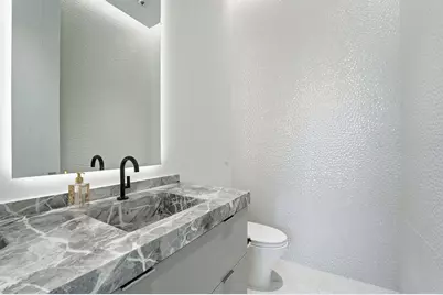 749 Bamboo Drive, Boca Raton, FL 33432 - Photo 45